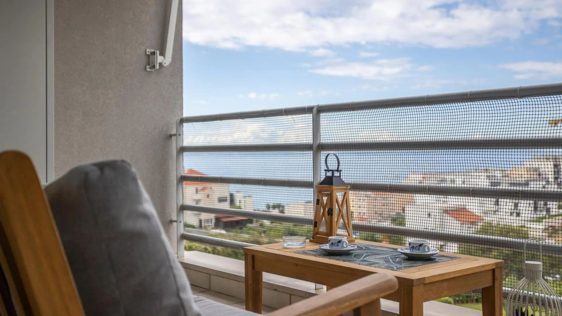 Split Znjan Beach Apartment With Parking 0*,  Croatia