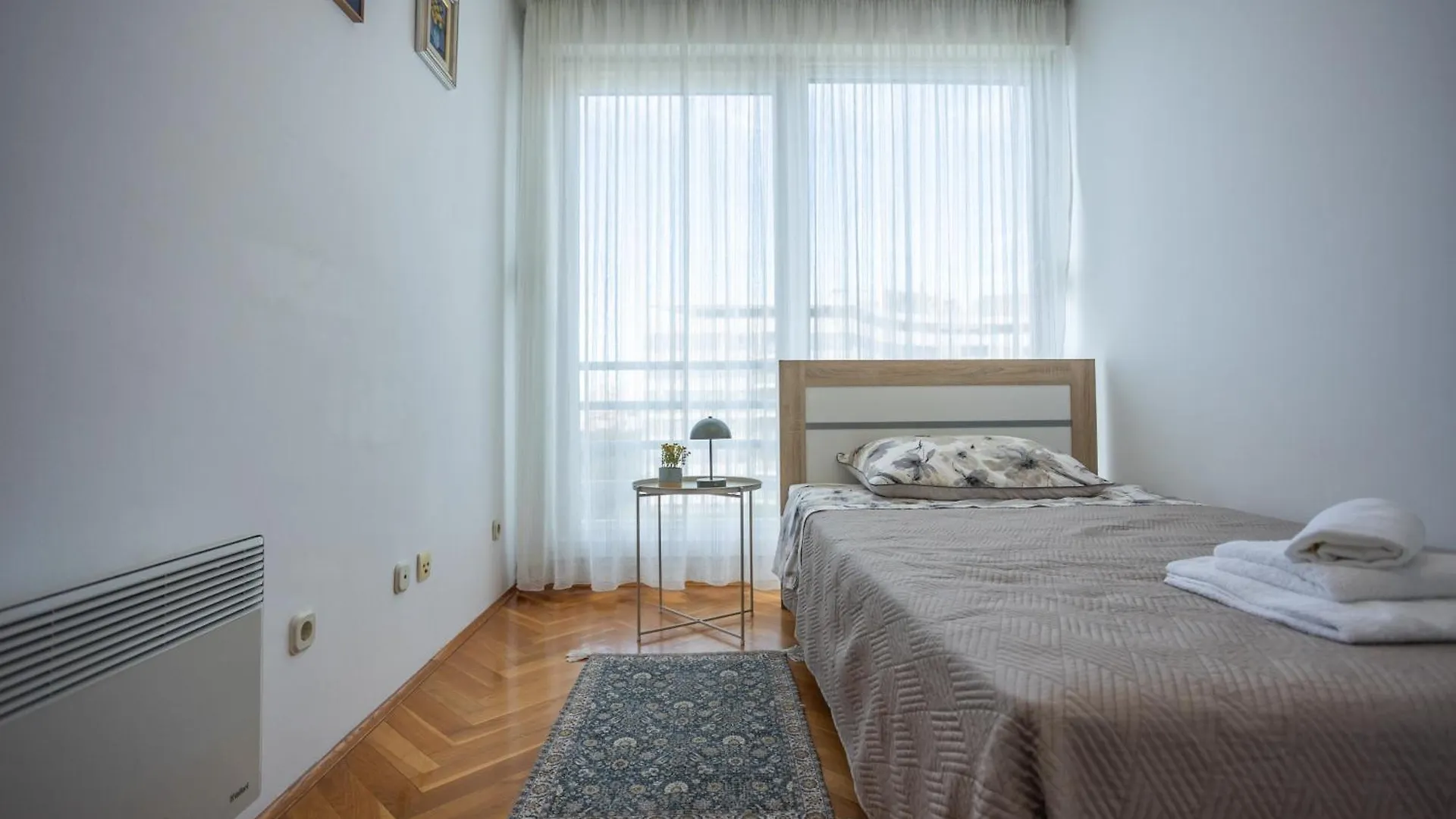 Split Znjan Beach Apartment With Parking Croazia